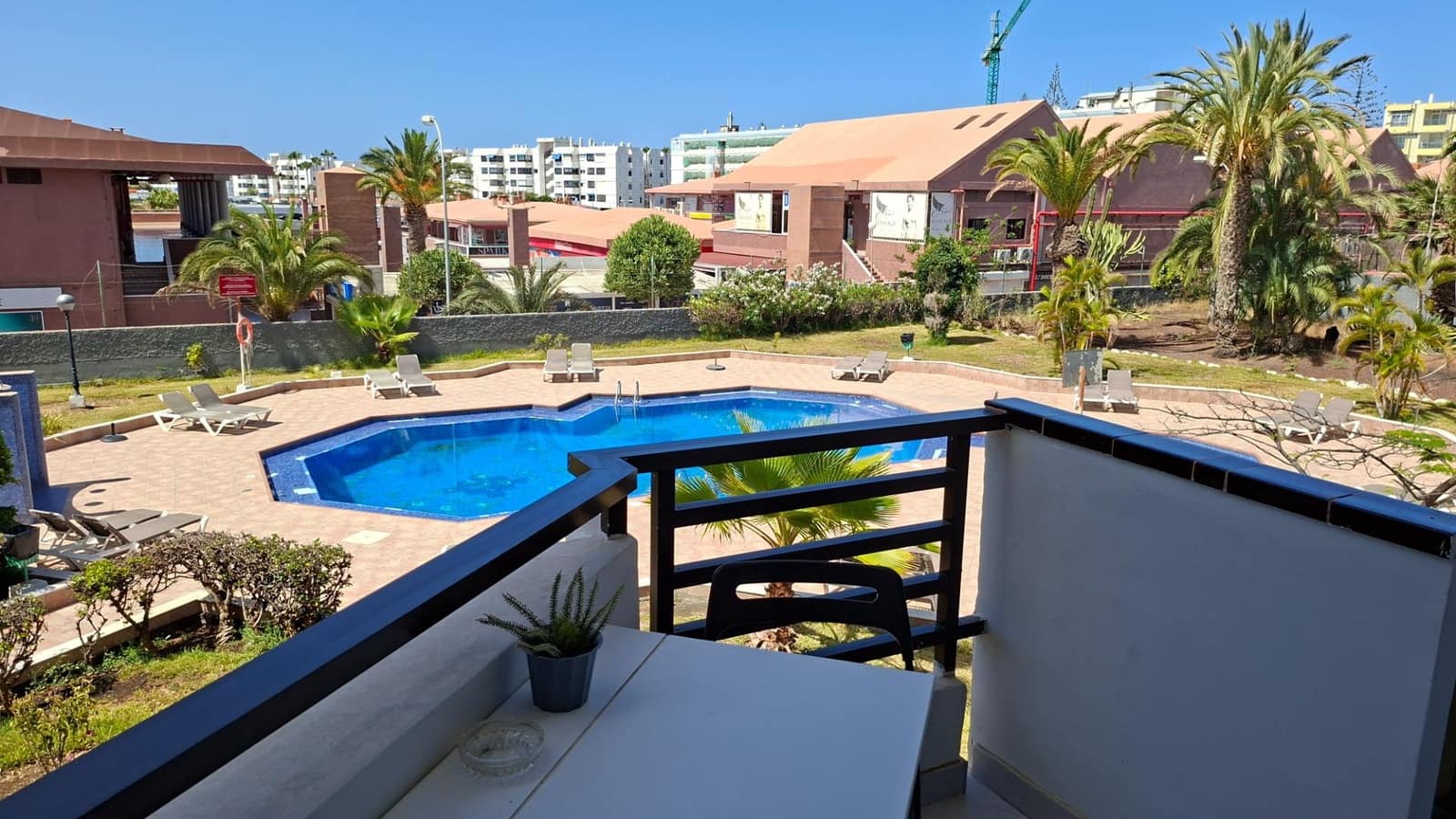 2 chambre Appartement à vendre à Playa del Ingles avec piscine - 298 000 € (Ref: 9893944)