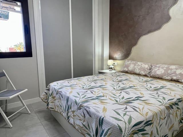 2 chambre Appartement à vendre à Playa del Inglés, San Bartolomé de Tirajana avec piscine - 298 000 € (Ref: 9893944)