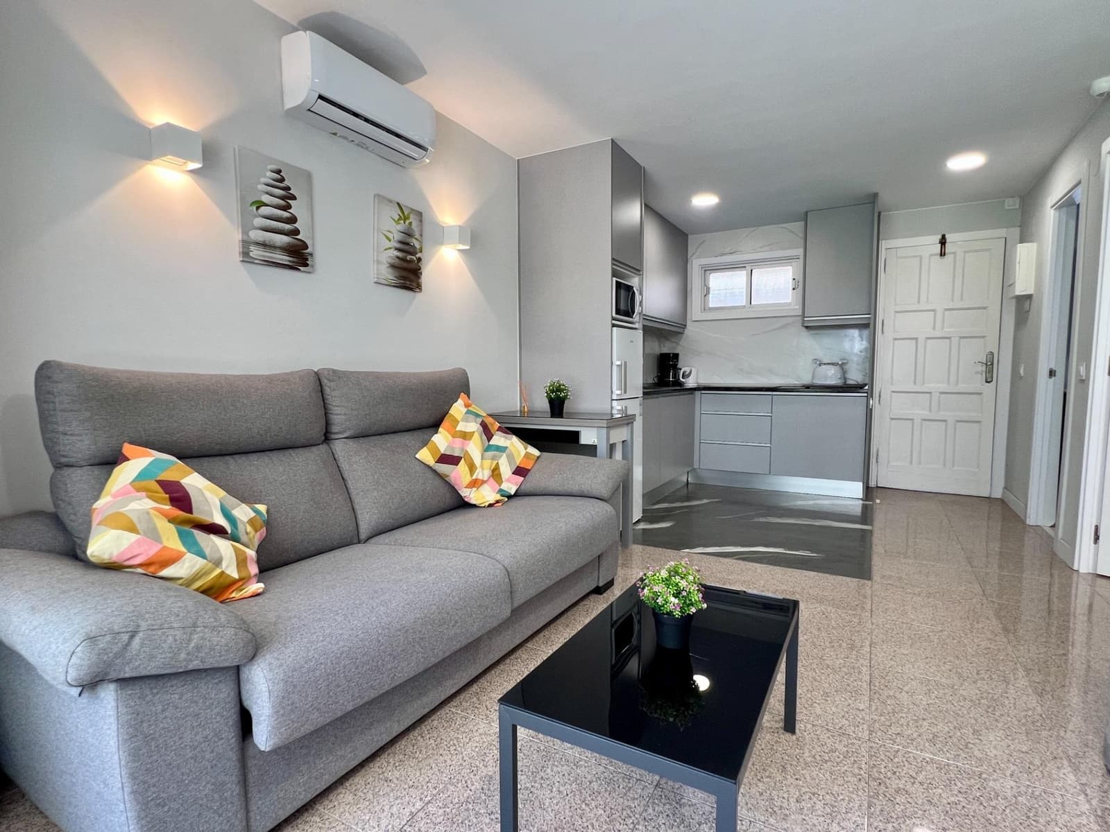 2 chambre Appartement à vendre à Playa del Ingles - 253 000 € (Ref: 9893945)