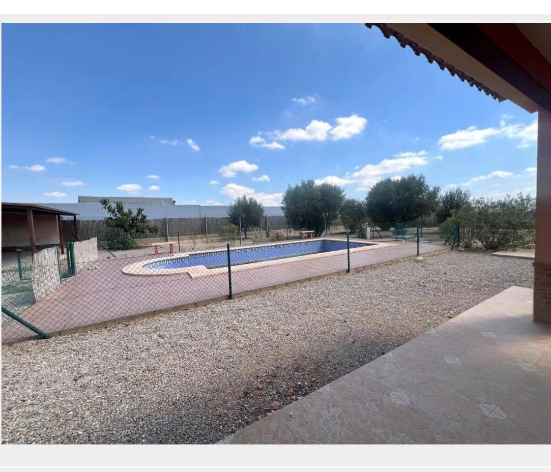 4 soveværelse Finca/Landehus til salg i Fuente Alamo de Murcia med swimmingpool - € 270.000 (Ref: 10008088)