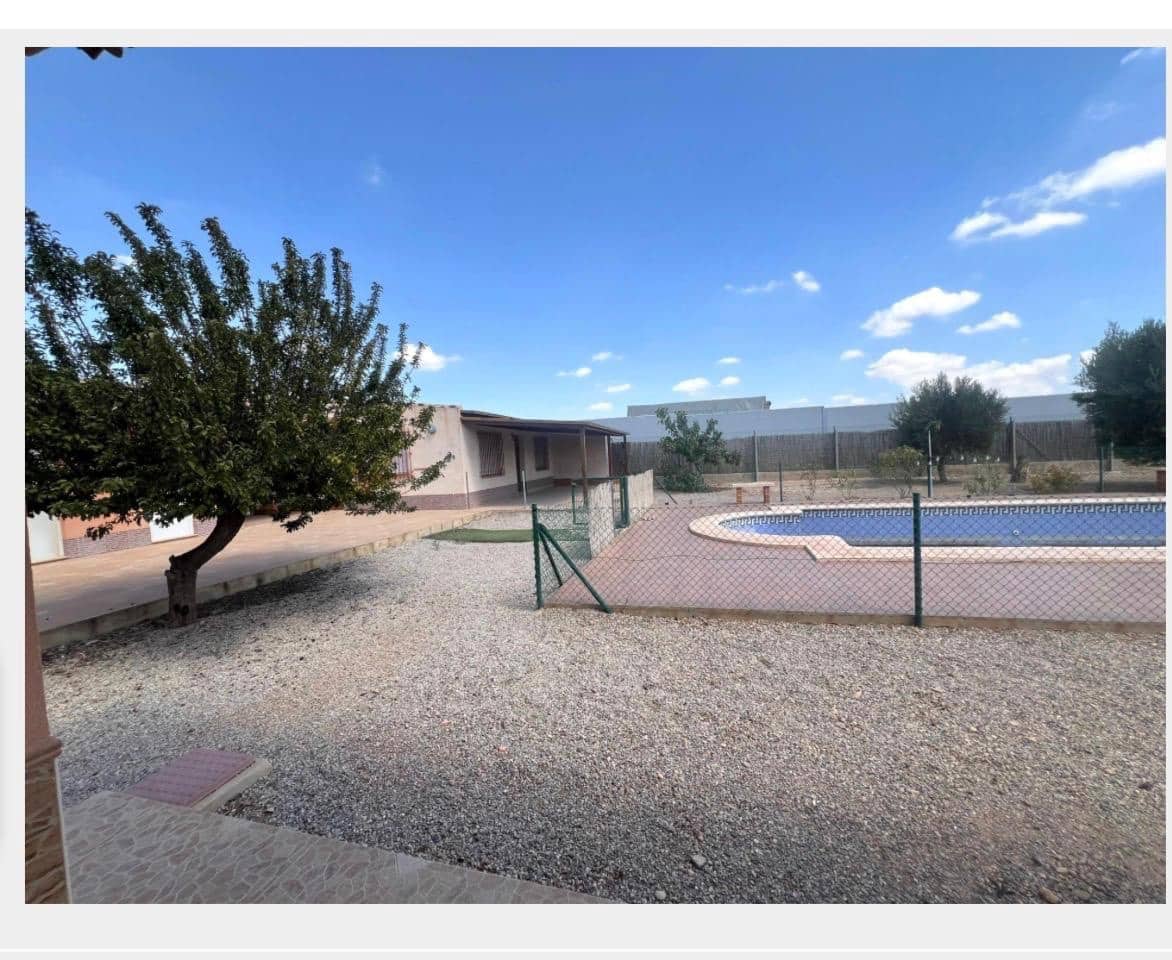 4 soveværelse Finca/Landehus til salg i Fuente Alamo de Murcia med swimmingpool - € 270.000 (Ref: 10008088)