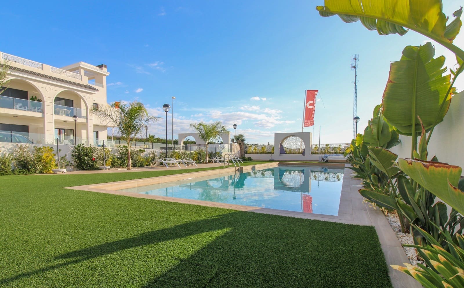 2 Zimmer Apartment zu verkaufen in Ciudad Quesada mit Pool - 329.000 € (Ref: 10045874)