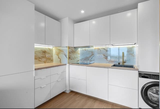 2 Zimmer Apartment zu verkaufen in Punta Prima, Torrevieja mit Pool - 225.000 € (Ref: 10060687)