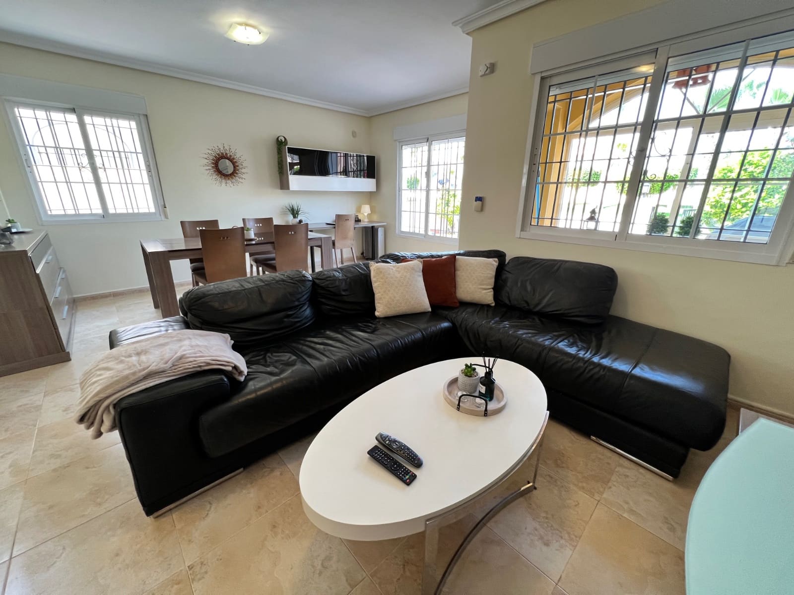 3 makuuhuone Omakotitalo myytävänä paikassa La Zenia mukana uima-altaan - 269 000 € (Ref: 10086934)