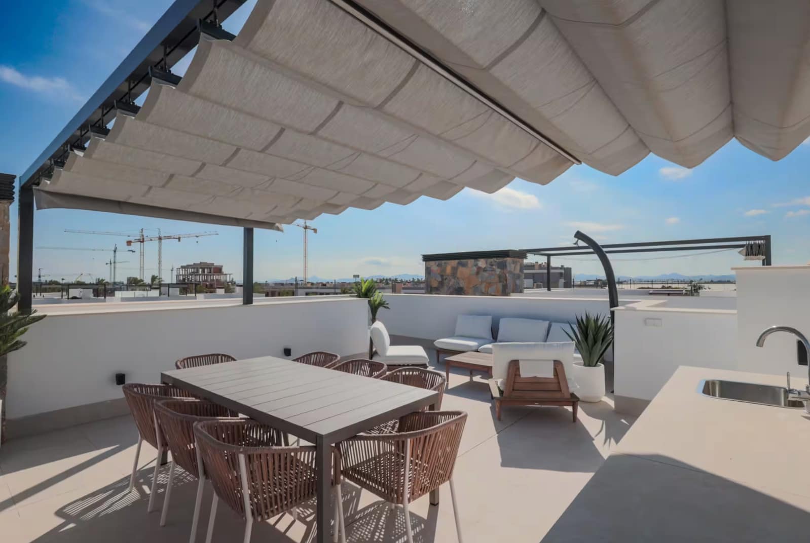 Chalet de 4 habitaciones en Torre-Pacheco en venta con piscina garaje - 625.000 € (Ref: 10091353)