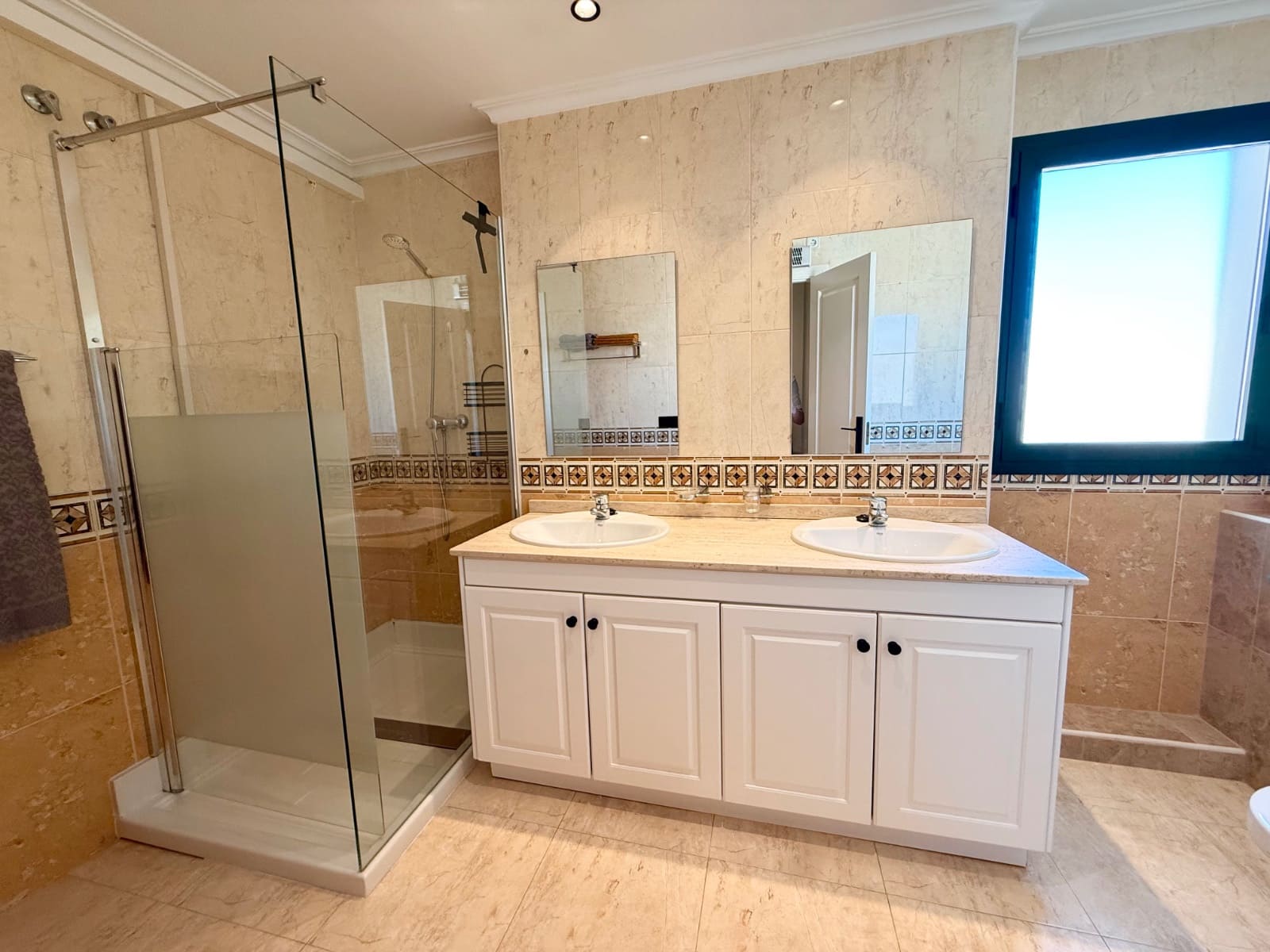 3 quarto Apartamento para venda em Campoamor com piscina garagem - 395 000 € (Ref: 10101252)