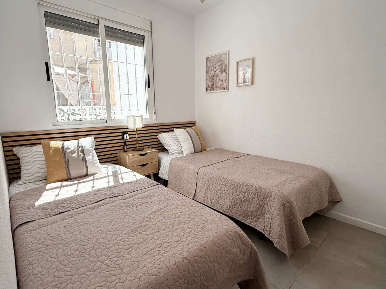 2 chambre Maison de Ville à vendre à Torrevieja avec piscine - 165 000 € (Ref: 10104320)