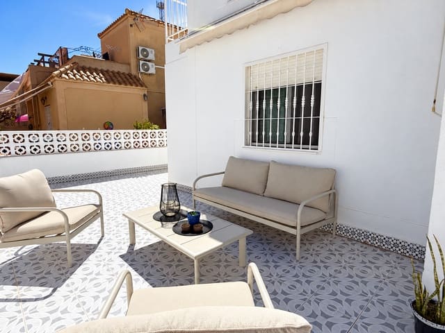 2 chambre Maison de Ville à vendre à El Chaparral - La Siesta - La Torreta, Torrevieja avec piscine - 165 000 € (Ref: 10104320)