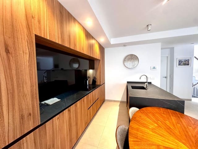 4 Zimmer Villa zu verkaufen in Torre-Pacheco mit Pool - 499.000 € (Ref: 10120253)