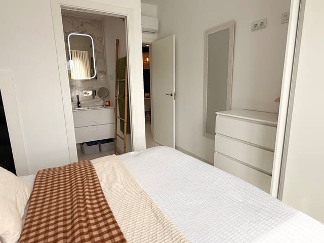 2 slaapkamer Appartement te koop in San Miguel de Salinas met zwembad - € 275.000 (Ref: 10130647)