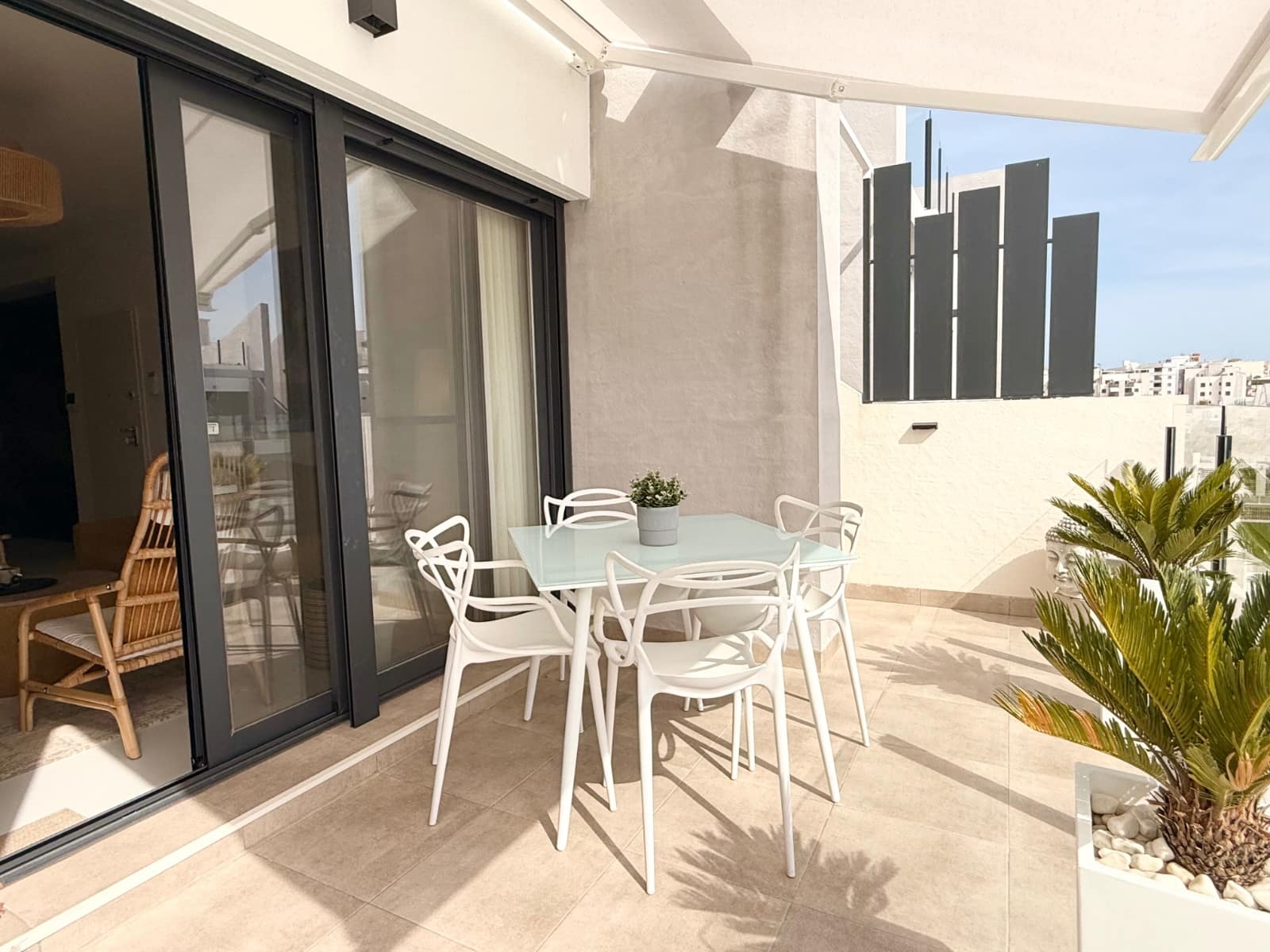 2 slaapkamer Appartement te koop in San Miguel de Salinas met zwembad - € 275.000 (Ref: 10130647)