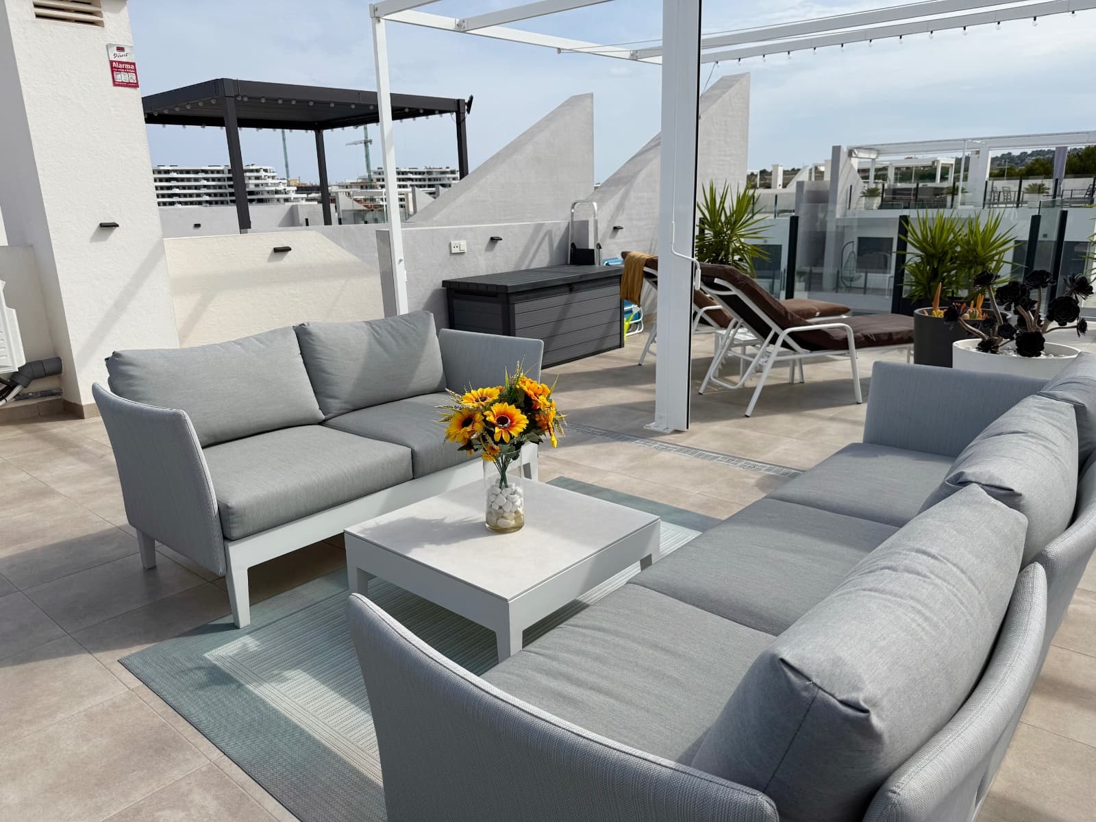 2 slaapkamer Appartement te koop in San Miguel de Salinas met zwembad - € 275.000 (Ref: 10130647)