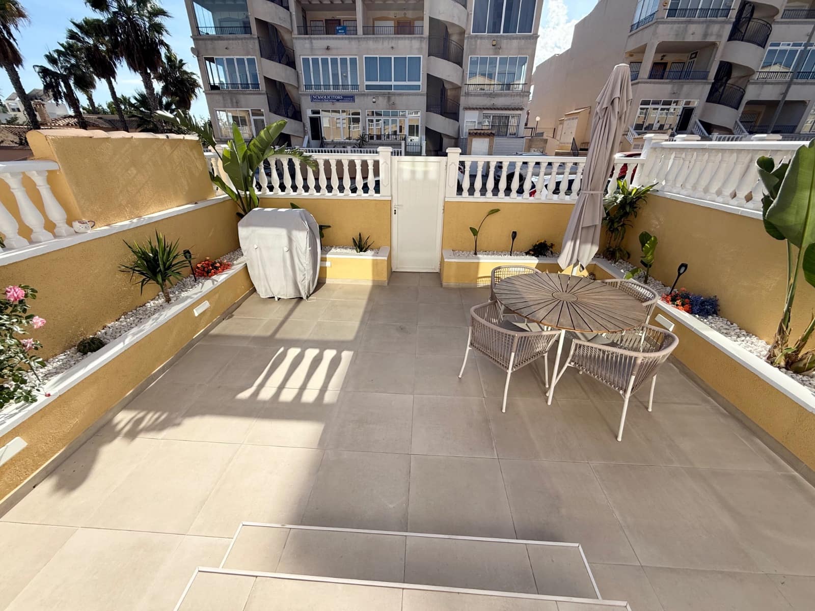 Apartamento de 2 habitaciones en Orihuela Costa en venta con piscina - 199.000 € (Ref: 10156821)