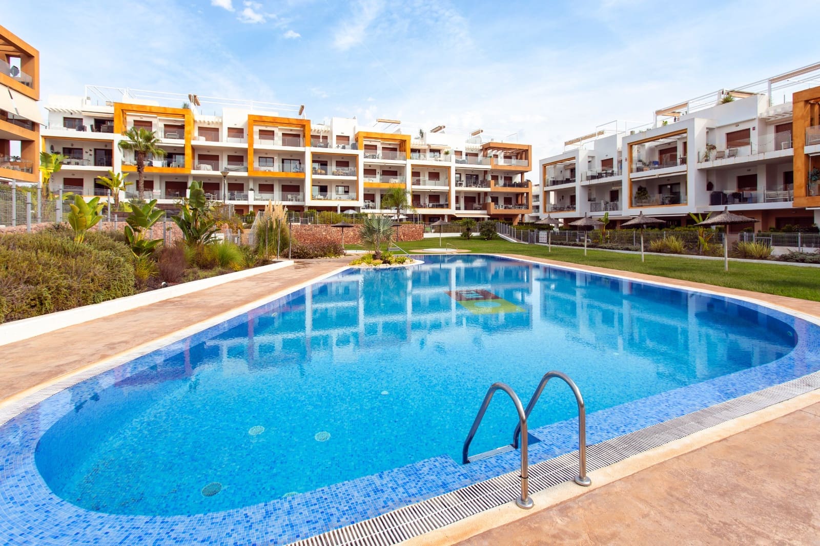 2 camera da letto Appartamento in vendita in Villamartin con piscina garage - 364.900 € (Rif: 10165463)