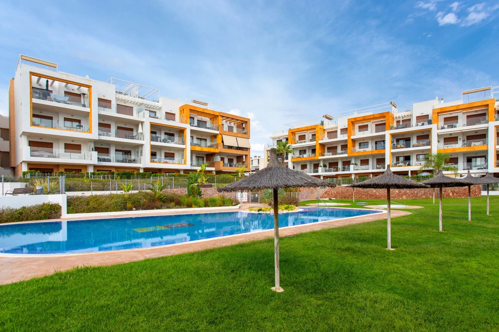 2 camera da letto Appartamento in vendita in Villamartin con piscina garage - 364.900 € (Rif: 10165463)