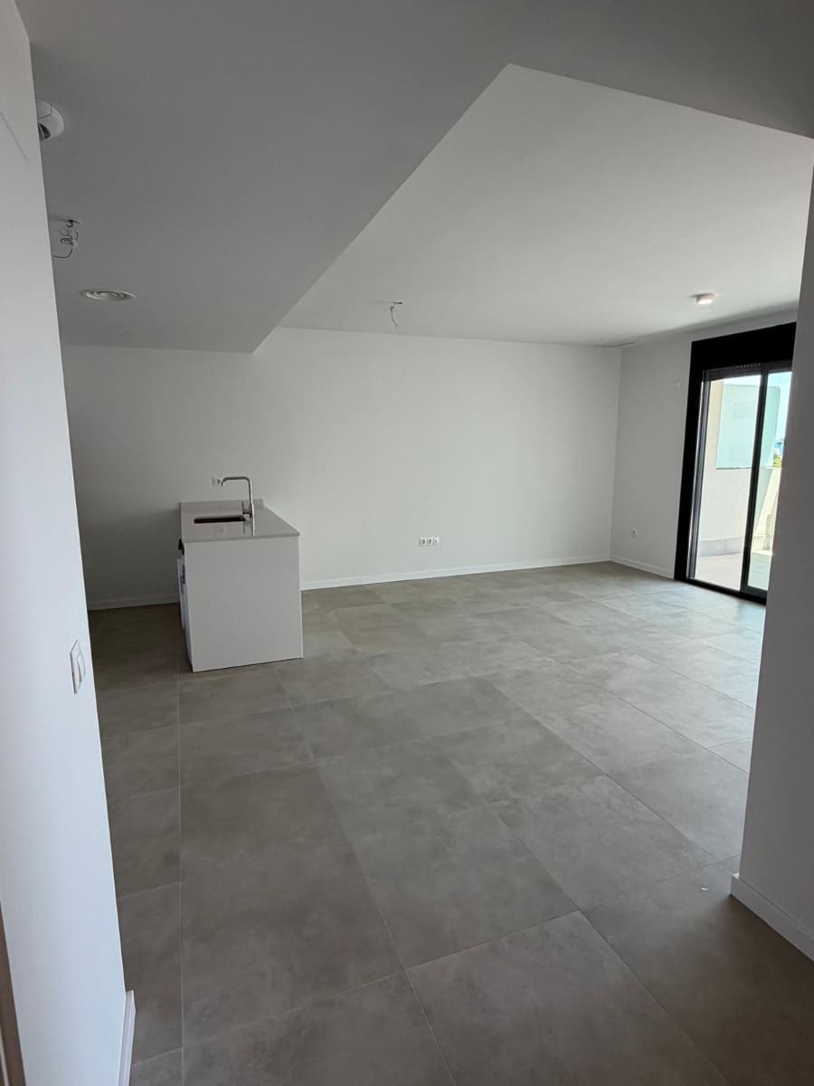2 soveværelse Lejlighed til salg i Campoamor med swimmingpool - € 369.000 (Ref: 10165585)