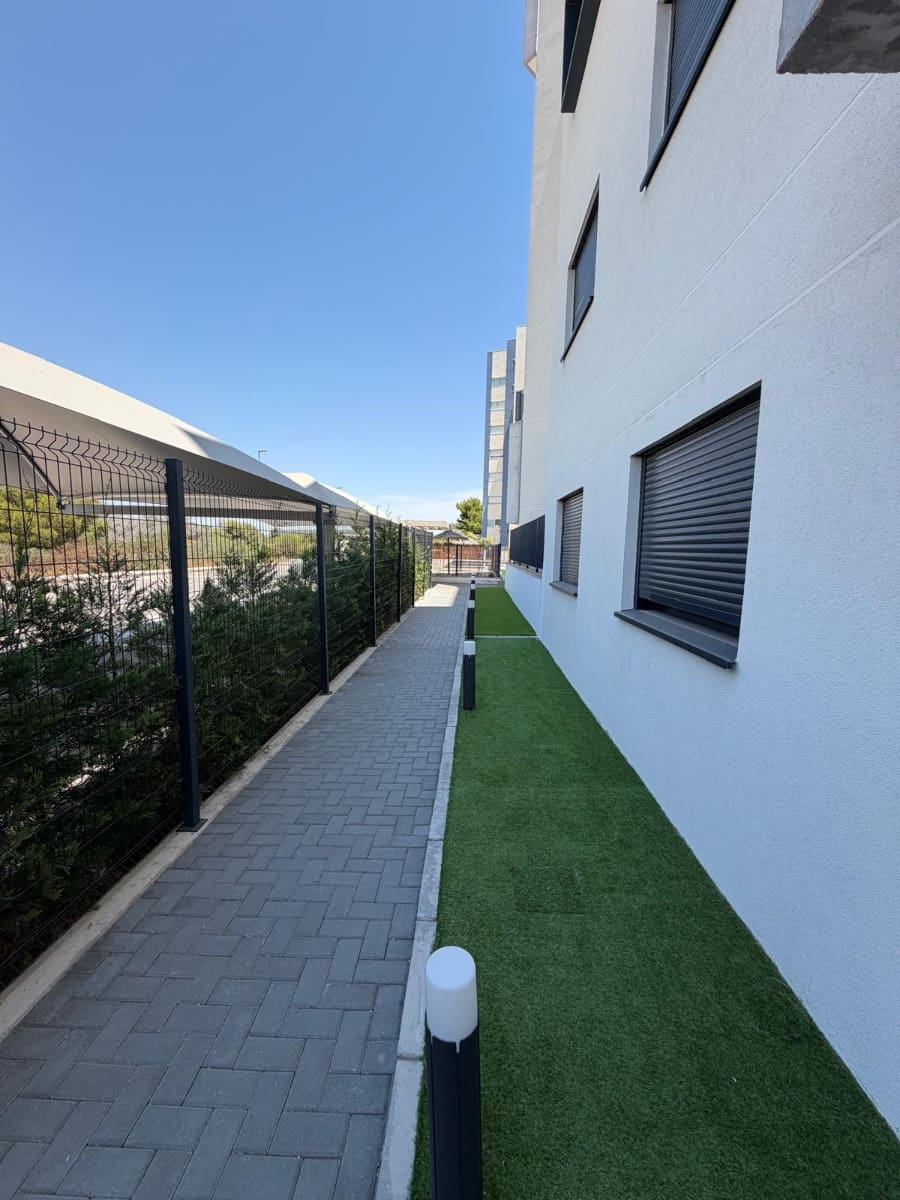 2 soveværelse Lejlighed til salg i Campoamor med swimmingpool - € 369.000 (Ref: 10165585)