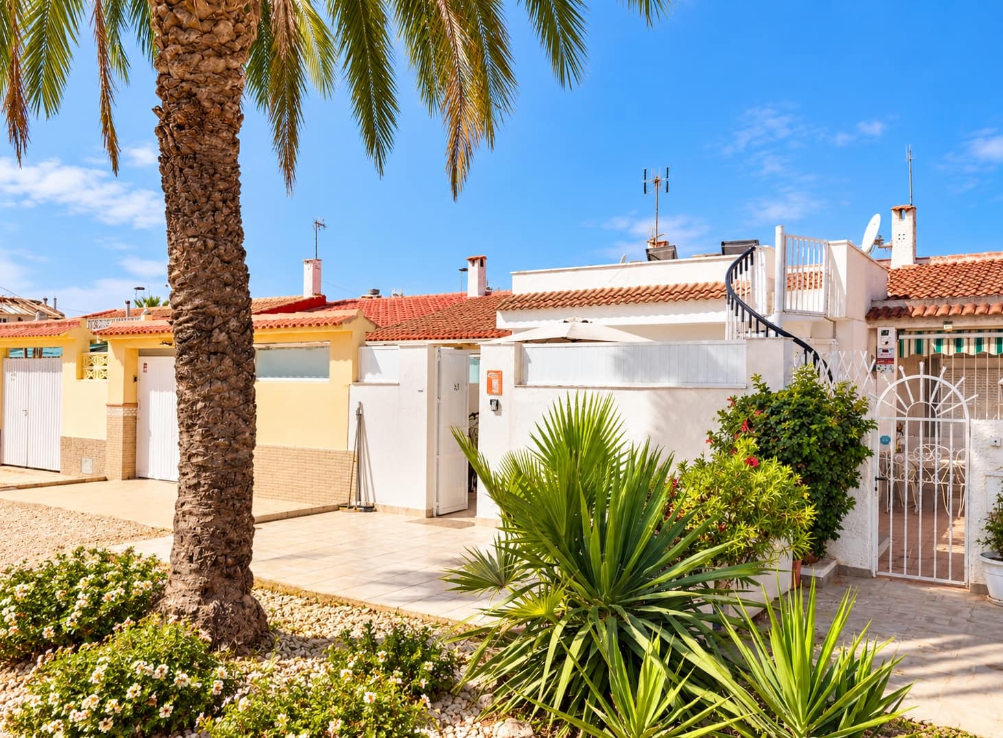 3 sovrum Bungalow till salu i Torrevieja med pool garage - 148 000 € (Ref: 10179514)