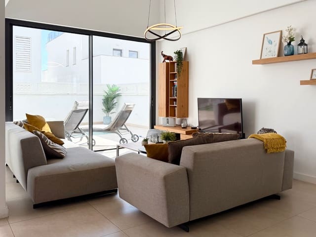 3 quarto Moradia para venda em Cabo Roig, Orihuela com piscina - 469 000 € (Ref: 10185963)