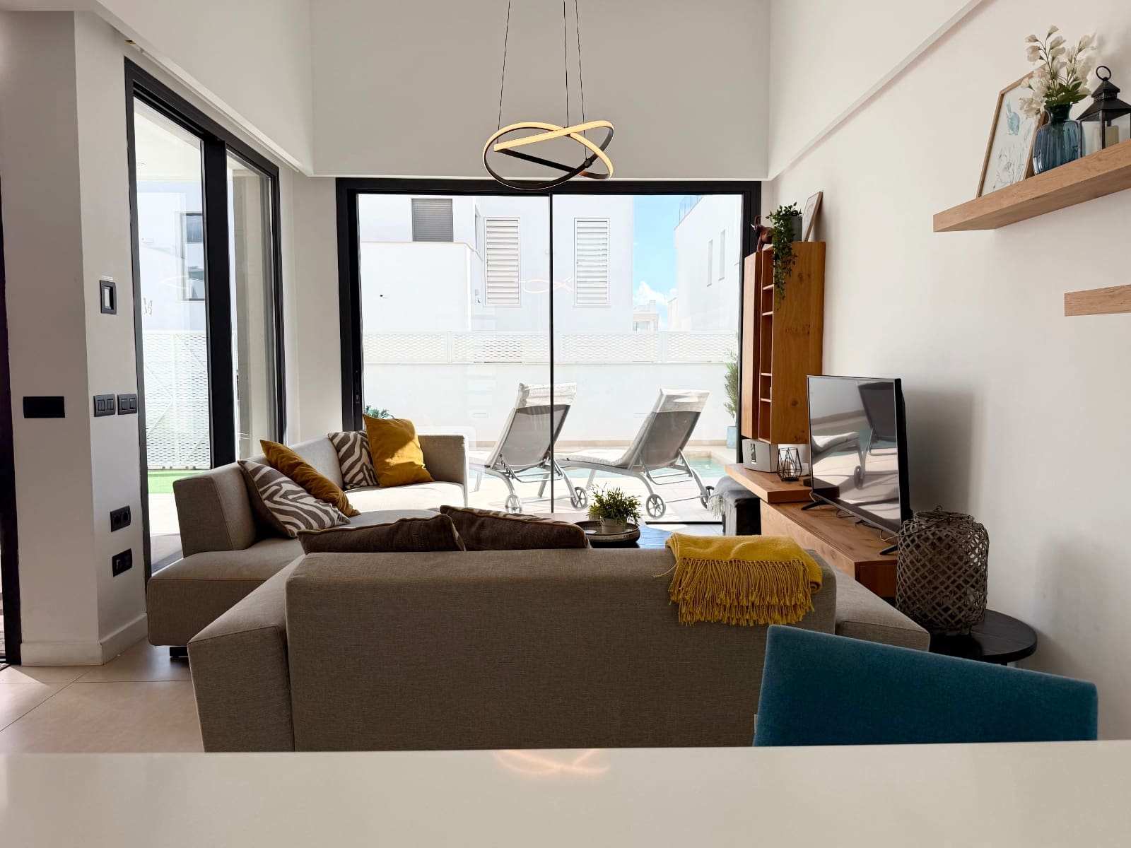 3 quarto Moradia para venda em Cabo Roig com piscina - 469 000 € (Ref: 10185963)