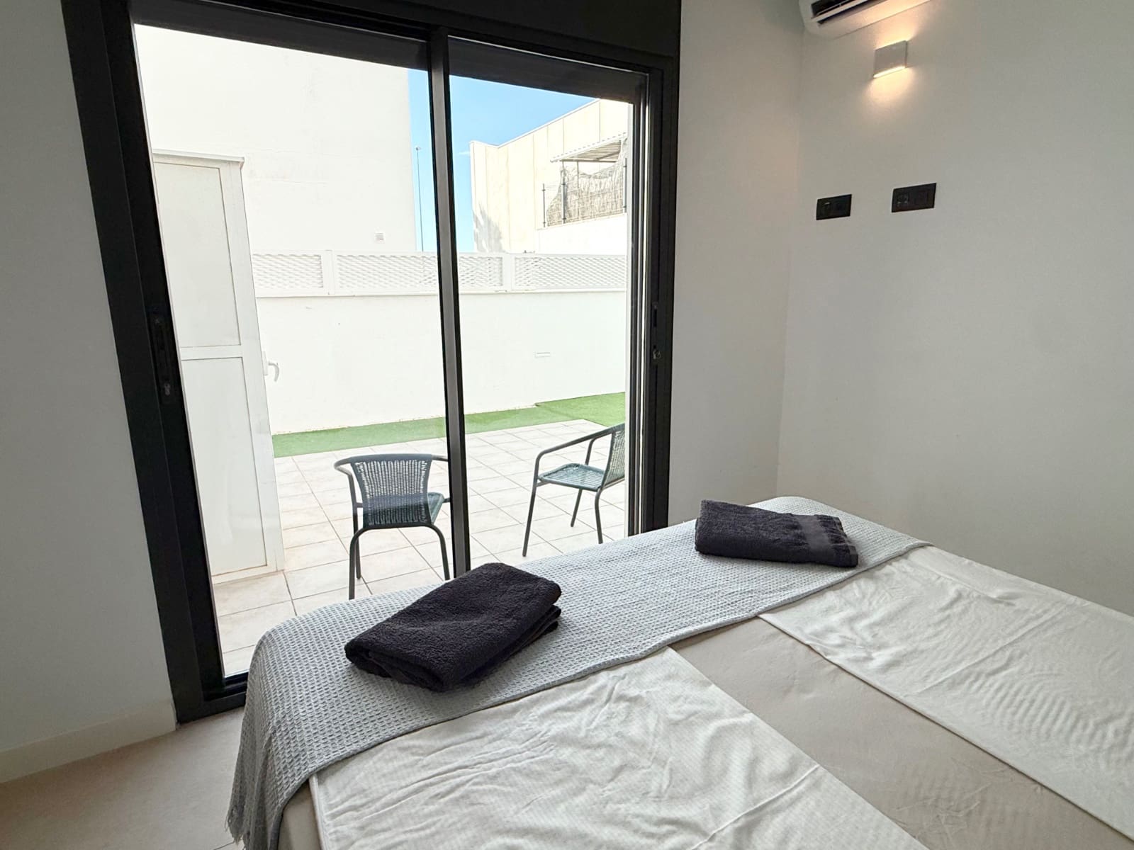 3 quarto Moradia para venda em Cabo Roig com piscina - 469 000 € (Ref: 10185963)