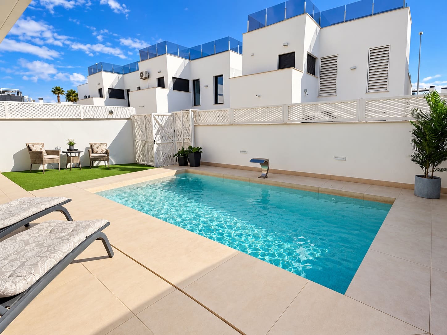 3 quarto Moradia para venda em Cabo Roig com piscina - 469 000 € (Ref: 10185963)