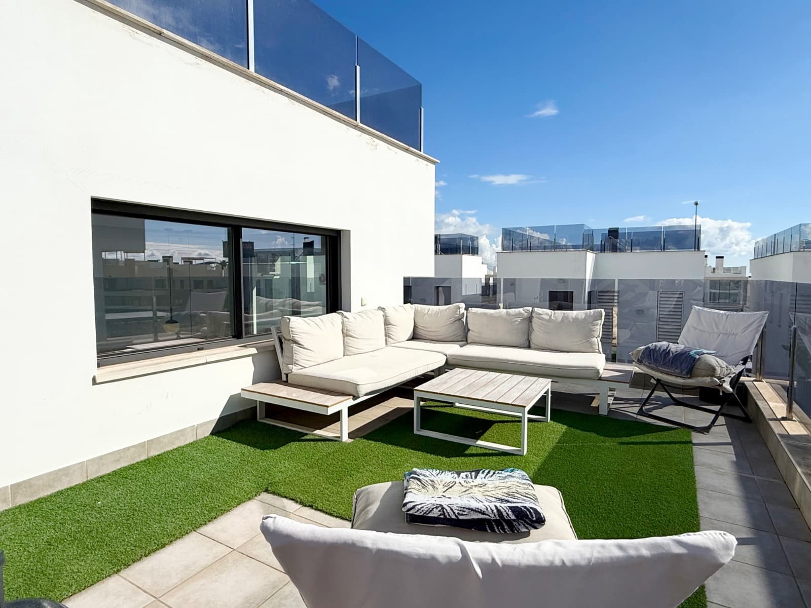 3 quarto Moradia para venda em Cabo Roig com piscina - 469 000 € (Ref: 10185963)
