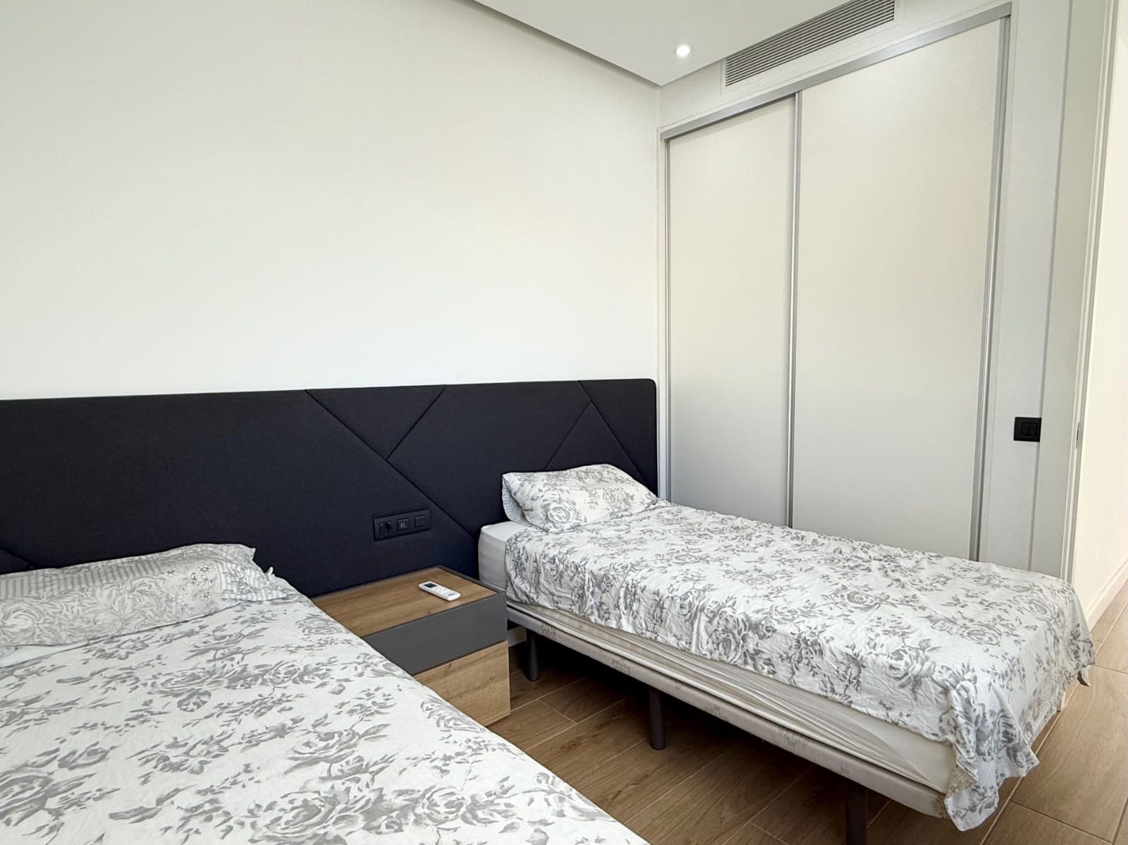 3 quarto Moradia para venda em Cabo Roig com piscina - 469 000 € (Ref: 10185963)
