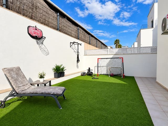3 quarto Moradia para venda em Cabo Roig, Orihuela com piscina - 469 000 € (Ref: 10185963)