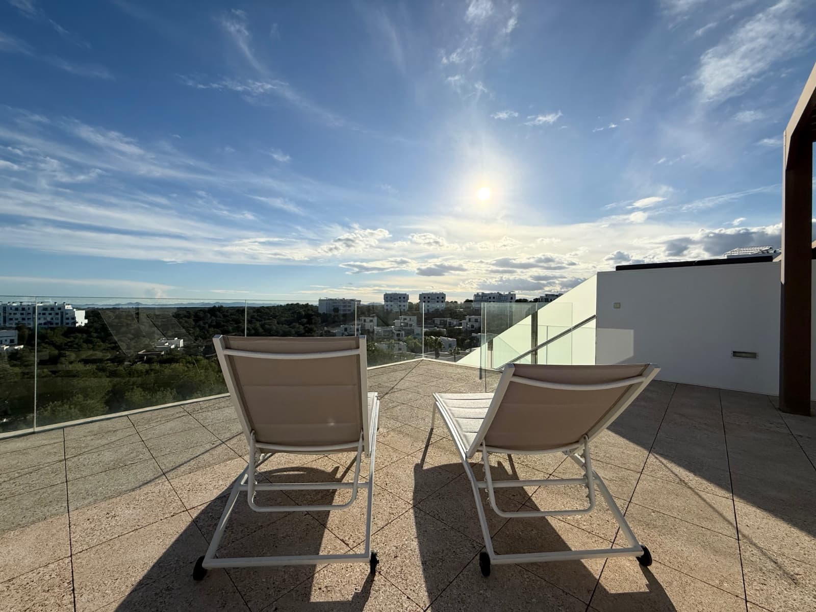 2 chambre Penthouse à vendre à Las Colinas Golf avec piscine - 589 000 € (Ref: 9403798)