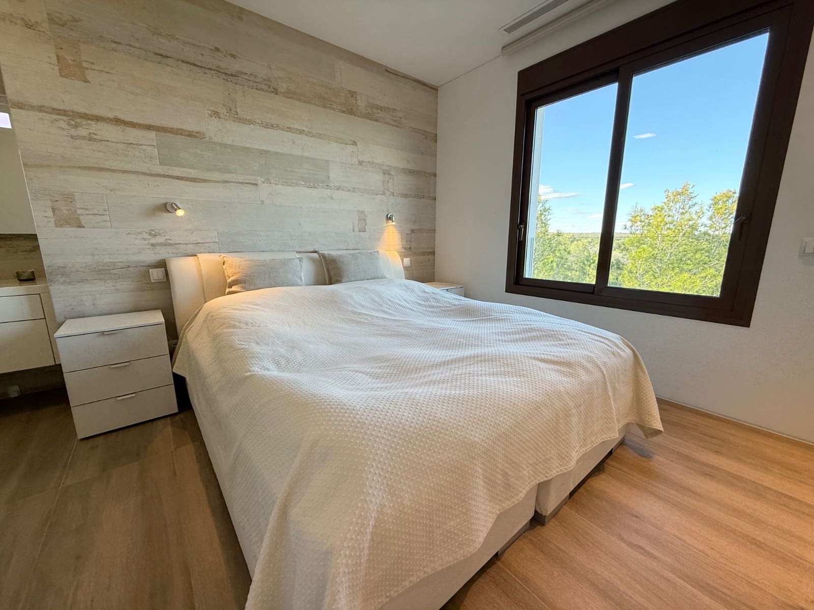 2 chambre Penthouse à vendre à Las Colinas Golf avec piscine - 589 000 € (Ref: 9403798)