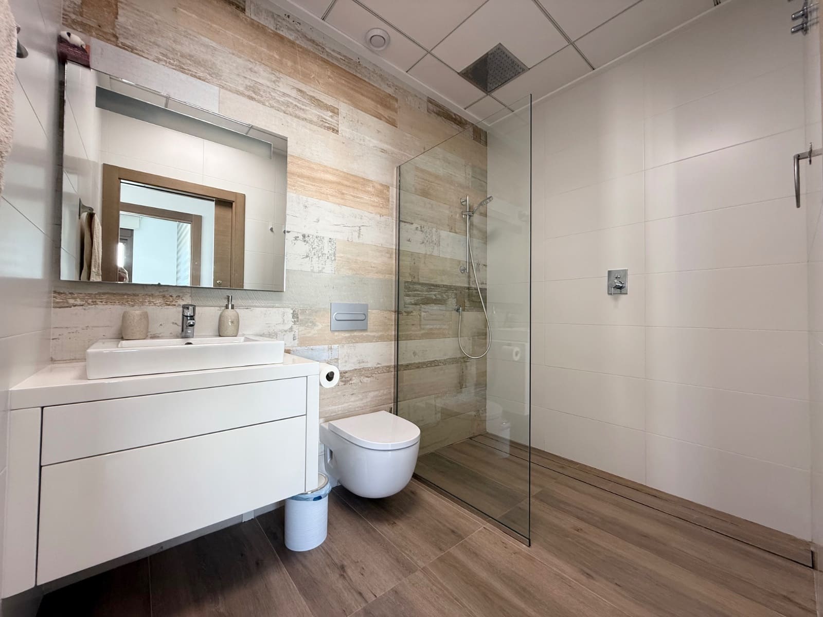 2 chambre Penthouse à vendre à Las Colinas Golf avec piscine - 589 000 € (Ref: 9403798)