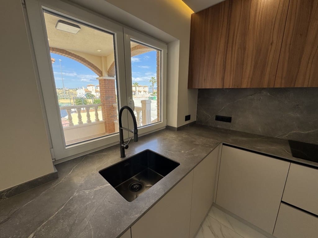 4 camera da letto Villa in vendita in Ciudad Quesada con piscina - 595.000 € (Rif: 9403802)