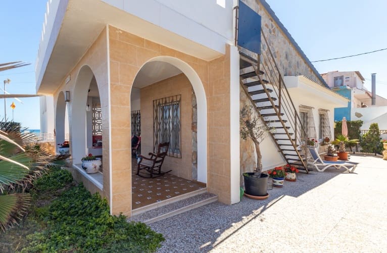 3 chambre Villa/Maison à vendre à Torrevieja - 595 000 € (Ref: 9403807)