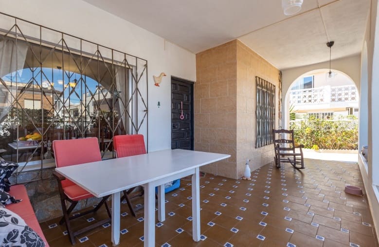 3 chambre Villa/Maison à vendre à Torrevieja - 595 000 € (Ref: 9403807)