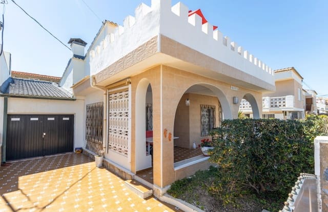 3 makuuhuone Huvila myytävänä paikassa Los Europeos, Torrevieja - 595 000 € (Ref: 9403807)