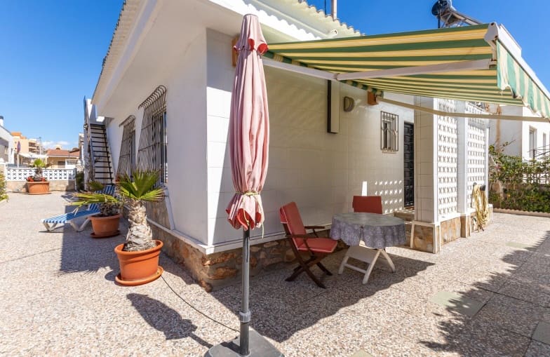 3 chambre Villa/Maison à vendre à Torrevieja - 595 000 € (Ref: 9403807)