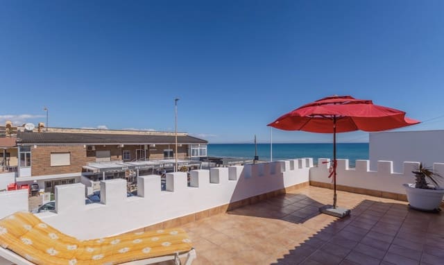 3 makuuhuone Huvila myytävänä paikassa Los Europeos, Torrevieja - 595 000 € (Ref: 9403807)
