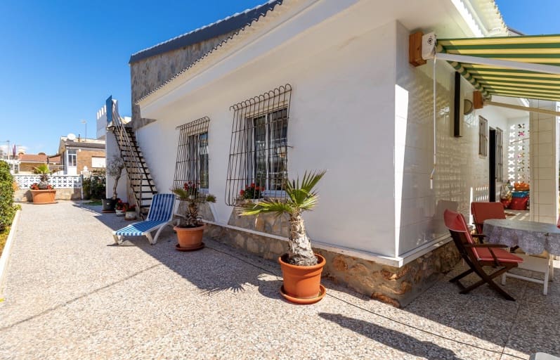 3 chambre Villa/Maison à vendre à Torrevieja - 595 000 € (Ref: 9403807)