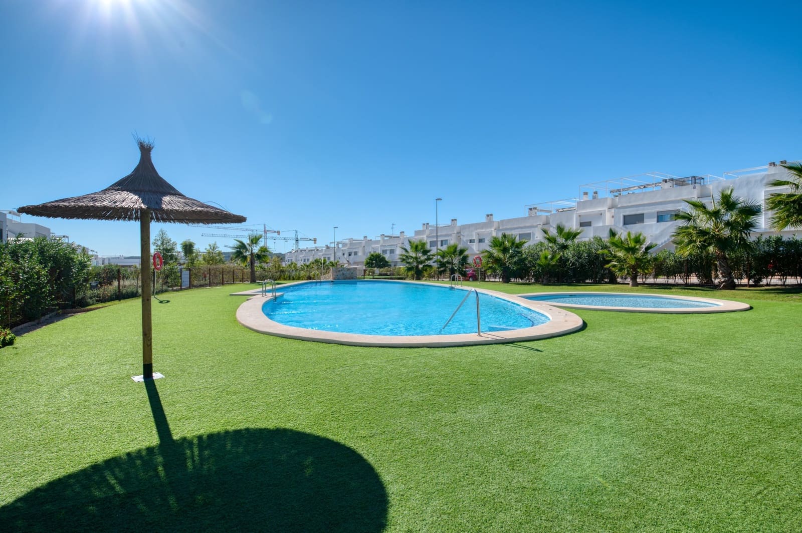 3 makuuhuone Huoneisto myytävänä paikassa Vistabella mukana uima-altaan - 279 900 € (Ref: 9403811)