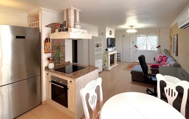 2 slaapkamer Bungalow te koop in Playa Flamenca, Orihuela met zwembad - € 158.000 (Ref: 9403818)