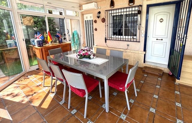 2 slaapkamer Bungalow te koop in Playa Flamenca, Orihuela met zwembad - € 158.000 (Ref: 9403818)