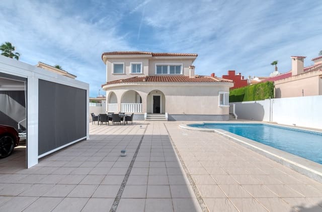 4 makuuhuone Huvila myytävänä paikassa Ciudad Quesada, Rojales mukana uima-altaan - 695 000 € (Ref: 9403831)