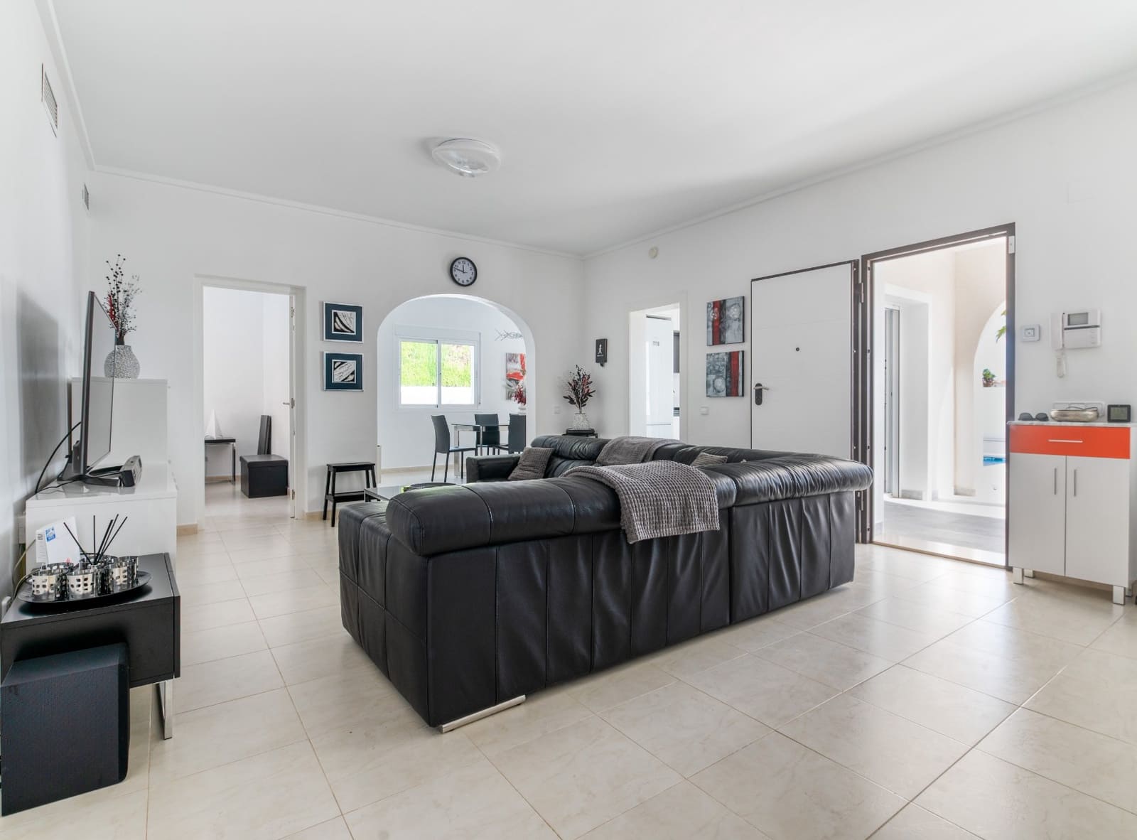 4 makuuhuone Huvila myytävänä paikassa Ciudad Quesada mukana uima-altaan - 695 000 € (Ref: 9403831)