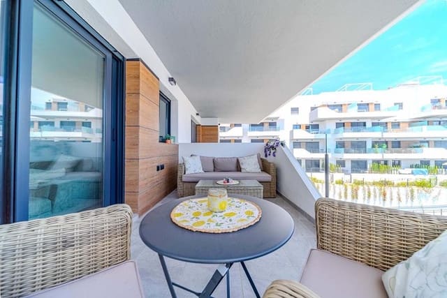 2 soveværelse Lejlighed til salg i Villamartin, Orihuela med swimmingpool - € 225.000 (Ref: 9403832)