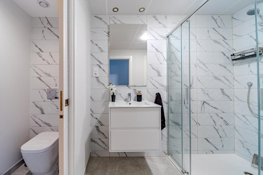 2 soveværelse Lejlighed til salg i Villamartin med swimmingpool - € 225.000 (Ref: 9403832)