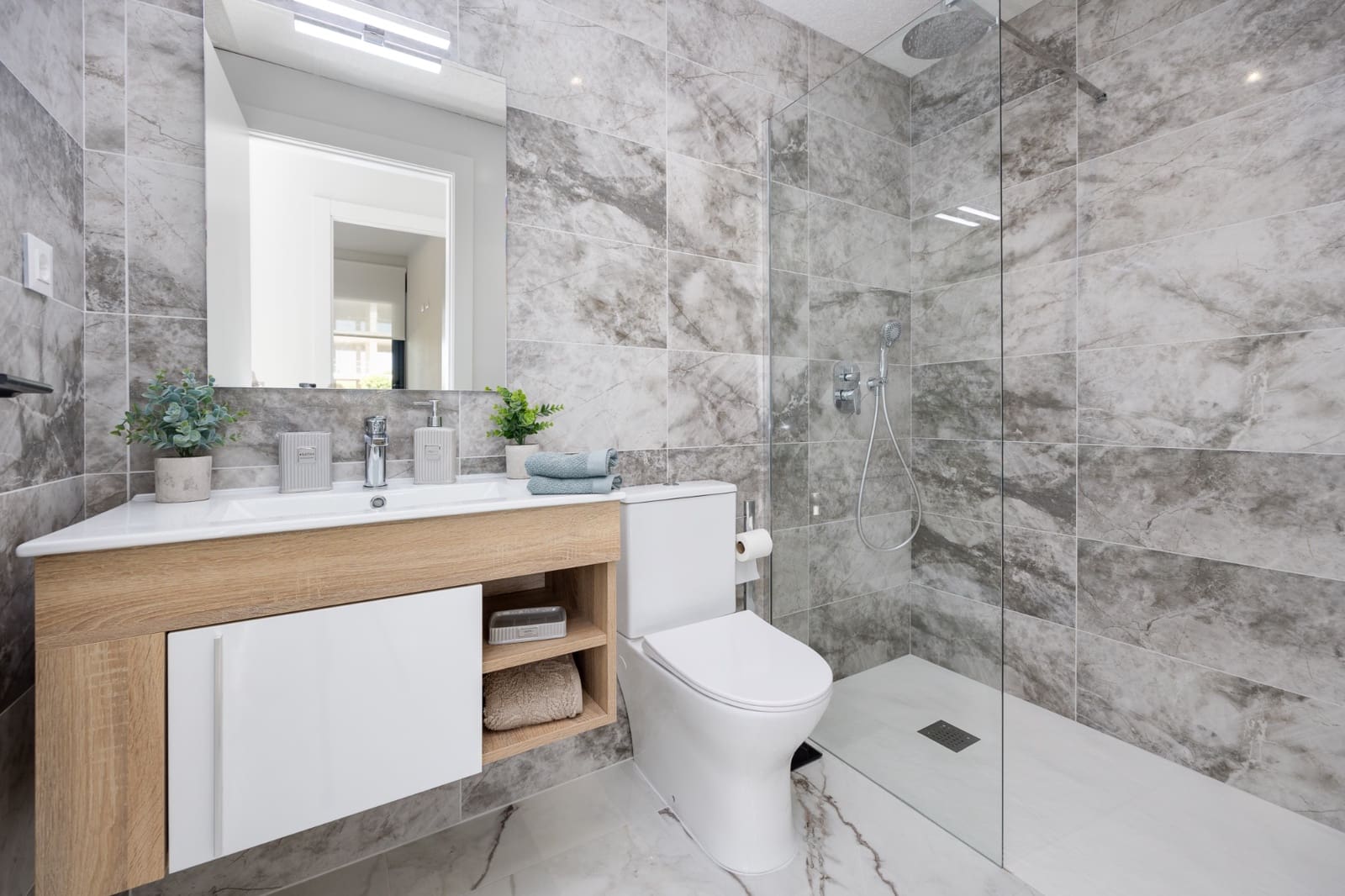 2 camera da letto Appartamento in vendita in Torrevieja con piscina - 274.000 € (Rif: 9403835)