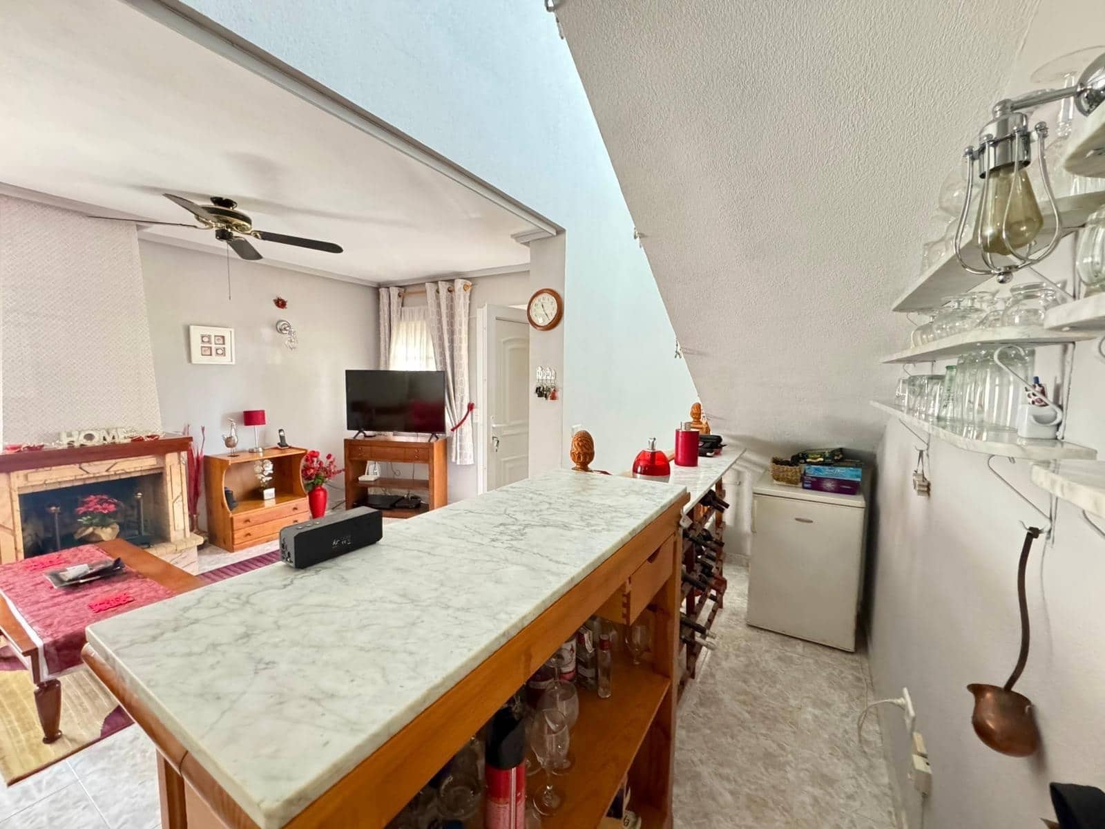 3 bedroom Villa for sale in Punta Prima with pool - € 305,000 (Ref: 9403842)