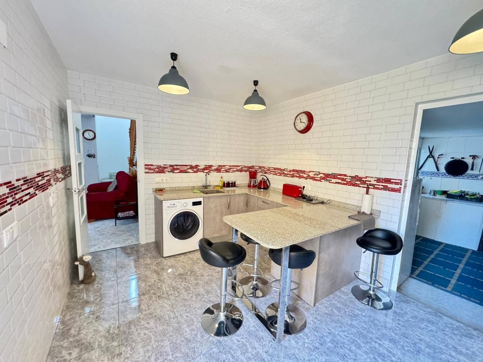 3 bedroom Villa for sale in Punta Prima with pool - € 305,000 (Ref: 9403842)