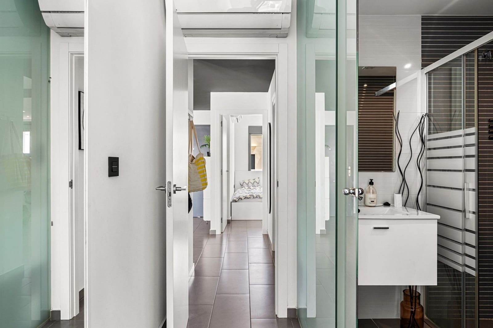 2 slaapkamer Appartement te koop in La Zenia met zwembad - € 319.000 (Ref: 9403843)